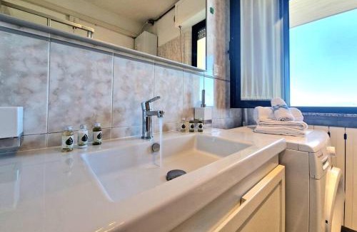 Porto Sant'Elpidio Apartment | [Miramare] Terrazza sul Mare, Wi-Fi e Relax