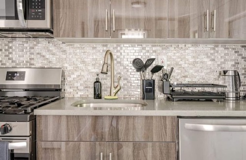 Black Rock Historic District House | Modern 3 Bed House in Black Rock