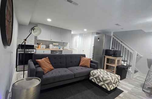 Trinidad Apartment | Modern, Chic, 1Bd/1Ba, w/Metro & Free Parking