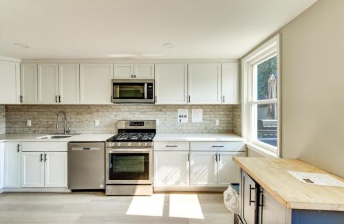 Primos Secane House | Modern Philly-Area Retreat Near Downtown & PHL!