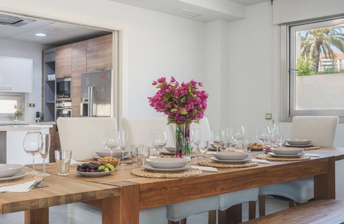 Aguadulce Villa | Modern villa 5 minutes from the beach with private pool in a prime location