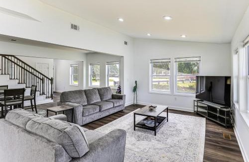 Deale House | Modern Waterfront Home w/Dock & Views in Deale