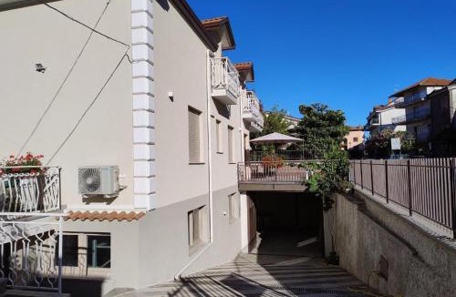Bomerano Apartment | Monti d'aMare