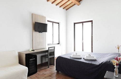 Civitanova Marche Bed & Breakfast | Moretti Village - b&b