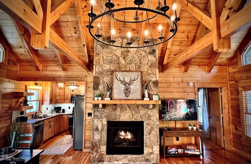 Ellijay Cabin | Mountain Hideaway - Hot Tub, Fire Pit, Close to Town