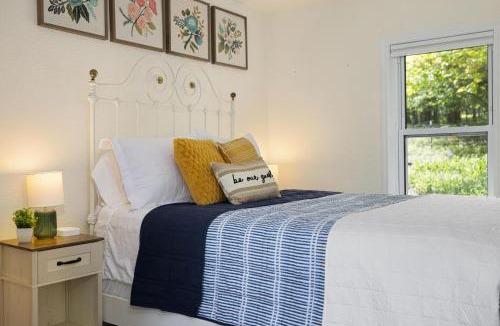 Roan Mountain House | Mountain View Cottage Near Roan Mountain Park