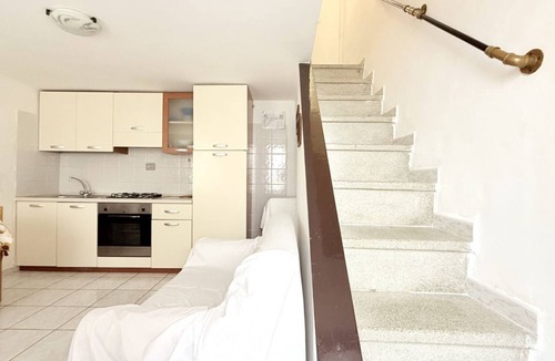 Numana Apartment | N079 - Numana, delightful sky-earth in the historic center