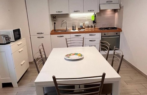 Rifredi Apartment | New in Florence, welcoming with parking space