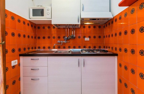 San Baronto Apartment | Nice apartment for 3 guests with WIFI, pool, balcony, pets allowed and panoramic view