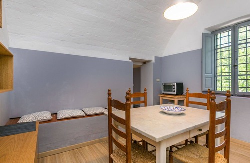 Lorenzana Villa | Nice apartment in villa for 4 guests with pool, WIFI and pets allowed