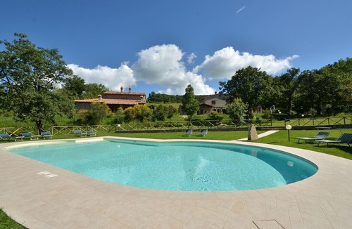 Roccalbegna Apartment | Nocciola, Poderone, Roccalbegna, Grosseto and Maremma