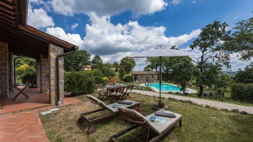 Roccalbegna Apartment | Noce