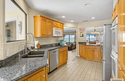 Melbourne Beach House | Oceanfront elegance in spacious 5-bedroom house with private pool