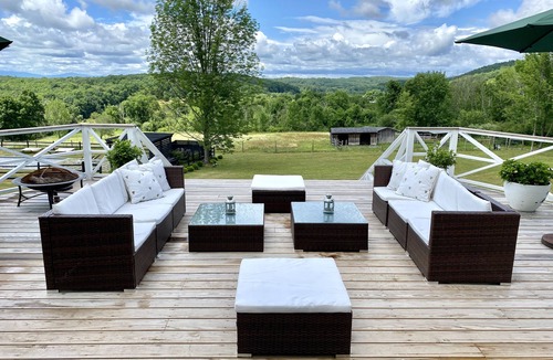 Town of Washington House | Orchard Hill - Large Family Estate