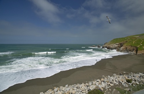Rockaway Beach Hotel | Pacifica Lighthouse Hotel Trademark Collection by Wyndham