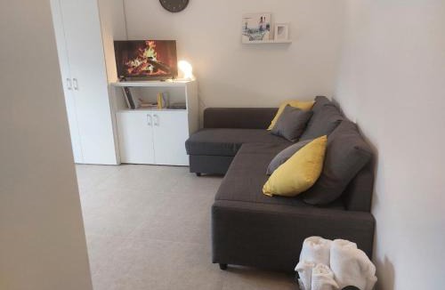 San Faustino-Madonnina-Quattroville Apartment | Pascal47, appartamento centrale, wi-fi, balcone