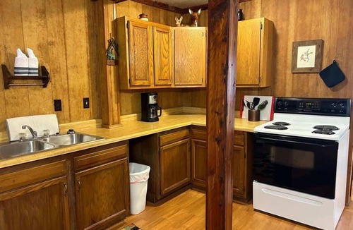 Eckerty Cabin | Patoka Lake Adjoining Cabin #7B at Patoka 4 Seasons Resort