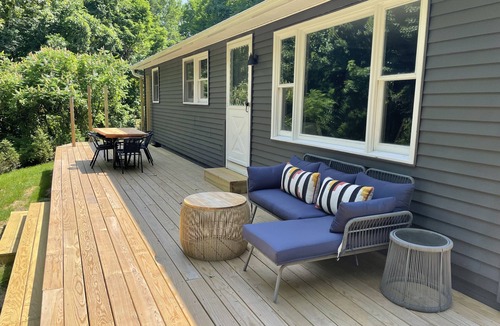 Marble Dale Cabin | Perfect cabin getaway. 5mins from hiking trails & lake Waramaug