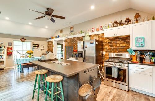 Brandenburg House | Pet-Friendly Otter Creek Rec Area Retreat