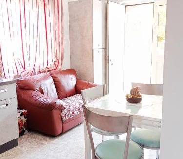 Busso Apartment | PIAZZA SANTANGELO - Home -
