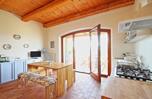 Montelabbate Apartment | Picchio at il Montale Montelabbate: a dreamy countryside retreat with top view