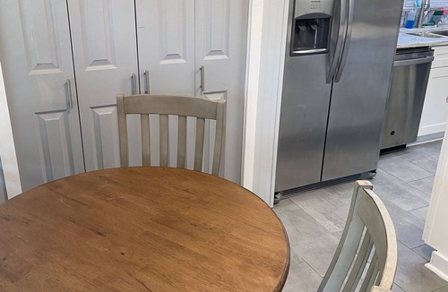 Morganton House | Pints N Pillows - Morganton 2 Bed 1 Bath - Nature’s Playground