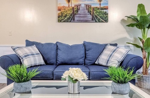 Central Manchester Apartment | Premier League Pad - with Free Parking, Heat & AC