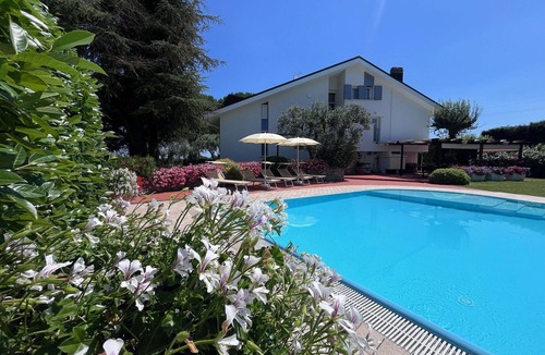 Santarcangelo di Romagna Villa | Private Villa with private pool, sauna, A/C, WIFI, TV, patio, panoramic view, close to Rimini