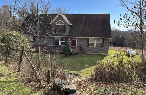 Union Dale House | Privacy on 13 acres just 5 minutes from Elk Mountain!