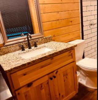 Harrodsburg House | Private Bourbon Cabin