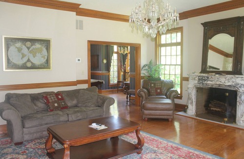 Earlville House | Private Waterfront Estate with Pool, Private Beach and Dock