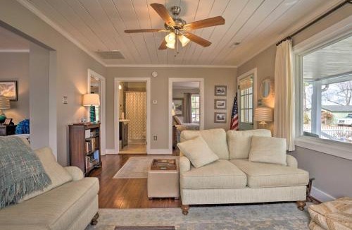 Urbanna House | Private Yard & Water Views: Cozy Urbanna Cottage
