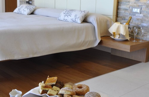 Vieste Hotel | Pugnochiuso Resort - Hotel del Faro