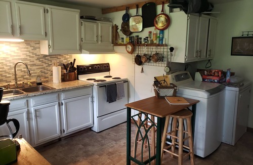 Athens Cabin | Quiet 2 bedroom A-frame cabin located 5 miles from East State Street.