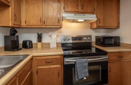West Carrollton Apartment | Quiet/Safe 2-Bed Apartment