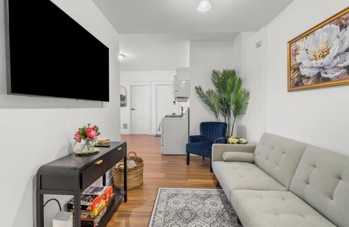New Haven Apartment | Relaxing 3-bedroom apartment in New Haven
