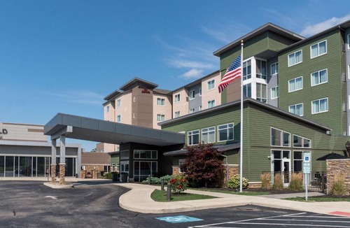 Avon Hotel | Residence Inn by Marriott Cleveland Avon at The Emerald Event Center