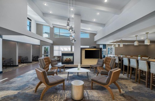 Champaign Hotel | Residence Inn by Marriott Champaign