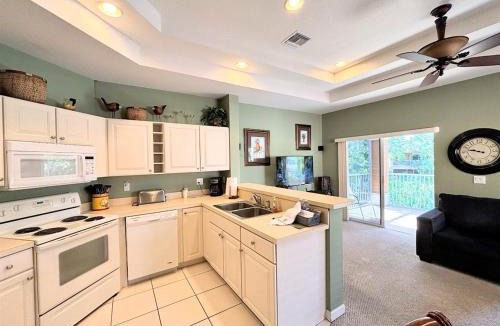 Port Saint Lucie Villa | Right Direction Rentals 2 Bedroom Villa 8271