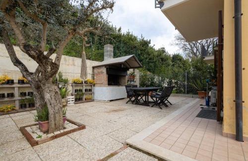 Castel Ritaldi Villa | Rilassante Dimora Nel Verde - vicino a Spoleto