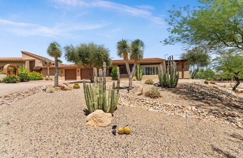 Wickenburg Villa | RODEO/Luxury linens/WD/full kitchen/courtyard/F/P