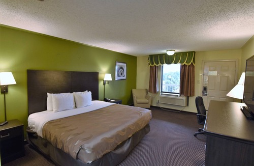St. Andrews Hotel | Rodeway Inn Harbison Area