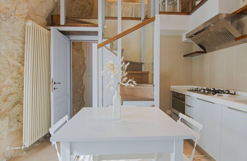 Monte Benedetto House | Romantic Medieval Escape