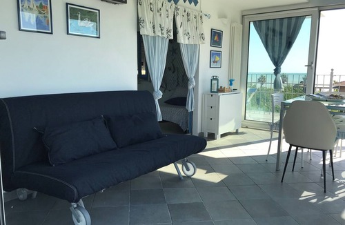 Lido di Fermo Apartment | Romantic Penthouse by the Sea