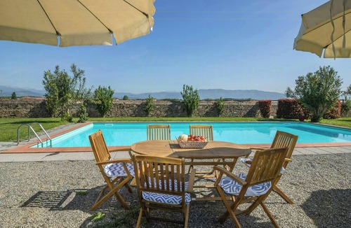 Guamo Apartment | Sara. Spacious private pool apartment near Lucca