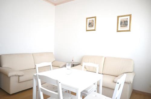 Marzocca Apartment | SE268 - Marzocca, comodo quadrilocale con garage