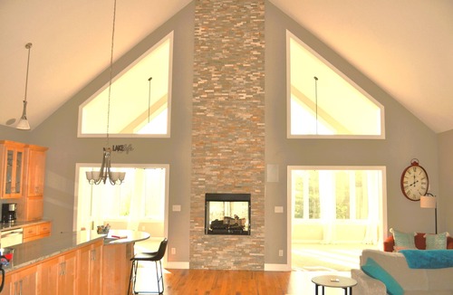 Granite Falls House | Secluded Lakefront Property: Sleeps 12, Private Dock, Library & Game Room