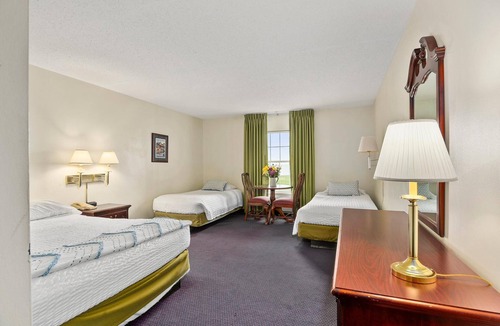 North East Hotel | Second Conference Standard Deluxe Bay View