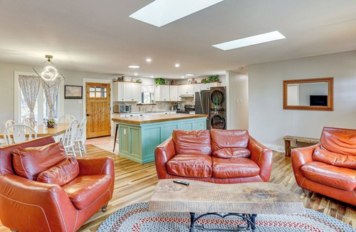 Parker Ford House | Serene Getaway w/Trail Access in Chester Springs