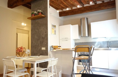 Lucca Historical Center Apartment | Simonetta Apartment - Two Bedroom Apartment, Sleeps 3